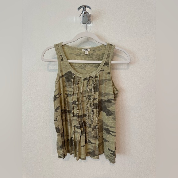 dylan Tops - Dylan green Camo tank top